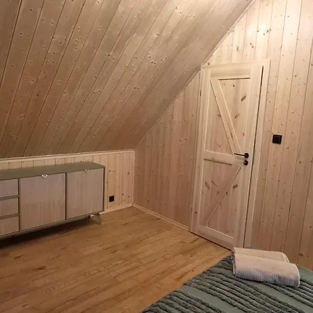 Stodola Nad Kalwa 2 *